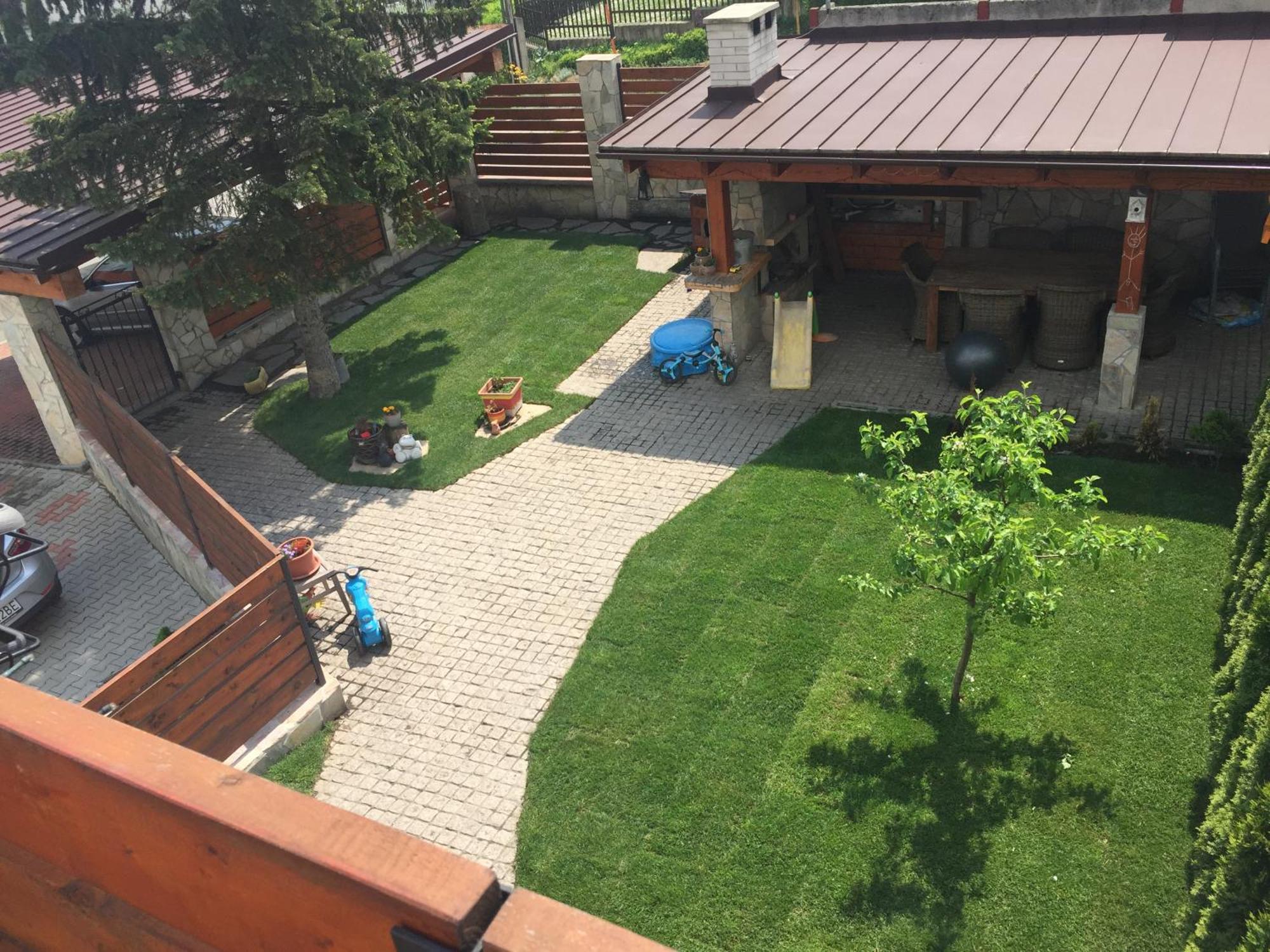 Villa Haskova With 3 Bedrooms Banská Bystrica Exteriör bild